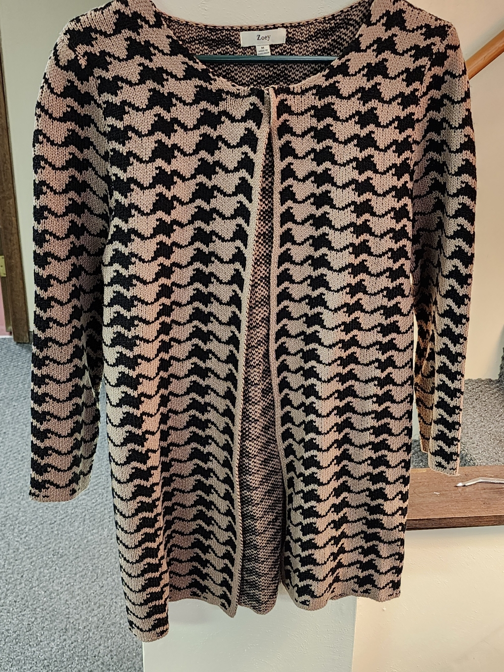 Zoey Brown and Black Sz M Patterned Open-Front Sweater